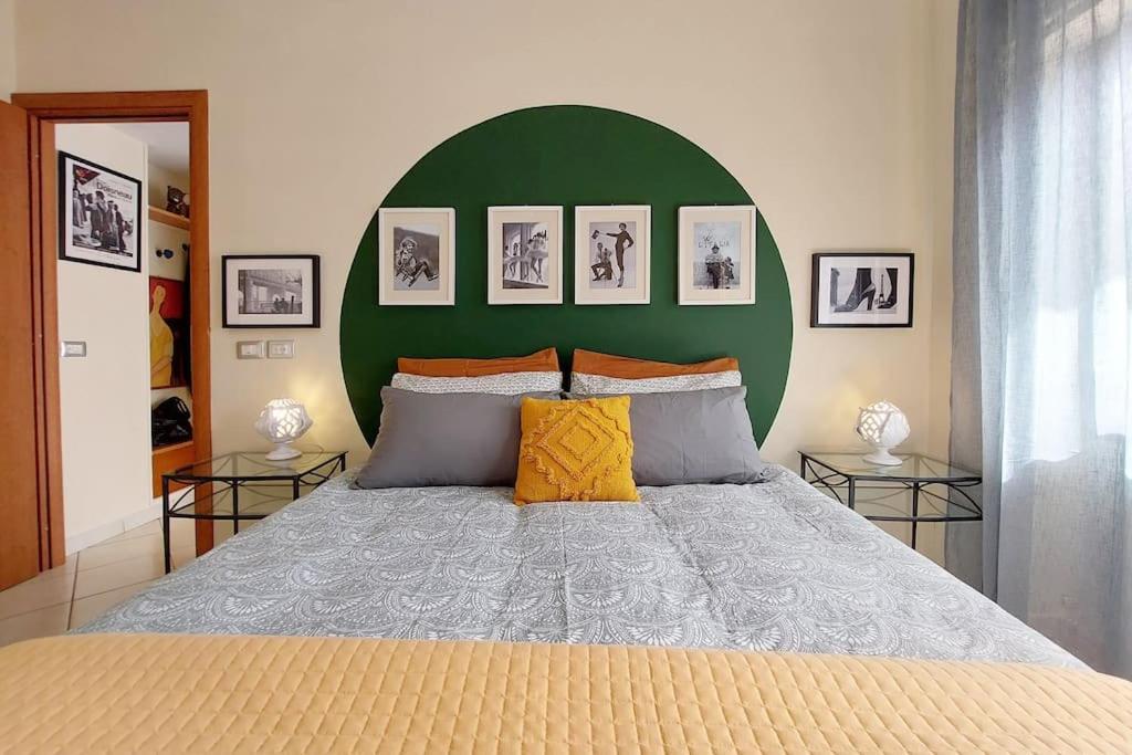 Relax Rome With 2 Balconies - 2 Bedroom Flat, 3Rd Floor With Lift, High Comfort, Quite, A Walk From Urban Train Station Gemelli And Metro A Stops Battistini & Cornelia Connecting To Center In 20 Minutes, 2 Steps From Bus Stop, Cycle Path, Groceries Zewnętrze zdjęcie