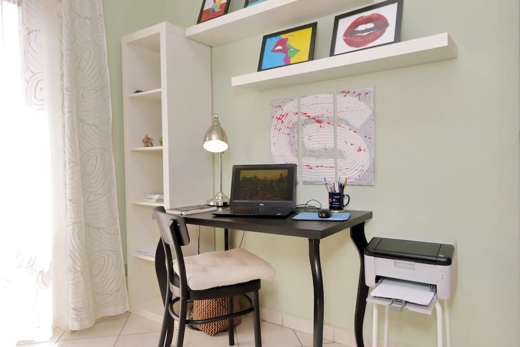 Relax Rome With 2 Balconies - 2 Bedroom Flat, 3Rd Floor With Lift, High Comfort, Quite, A Walk From Urban Train Station Gemelli And Metro A Stops Battistini & Cornelia Connecting To Center In 20 Minutes, 2 Steps From Bus Stop, Cycle Path, Groceries Zewnętrze zdjęcie