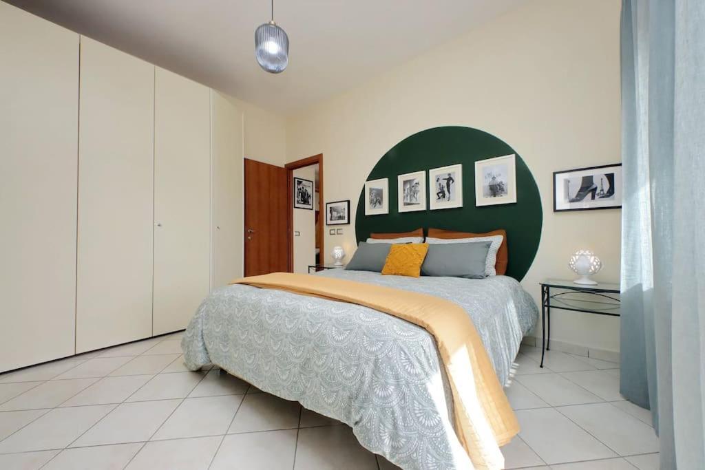 Relax Rome With 2 Balconies - 2 Bedroom Flat, 3Rd Floor With Lift, High Comfort, Quite, A Walk From Urban Train Station Gemelli And Metro A Stops Battistini & Cornelia Connecting To Center In 20 Minutes, 2 Steps From Bus Stop, Cycle Path, Groceries Zewnętrze zdjęcie